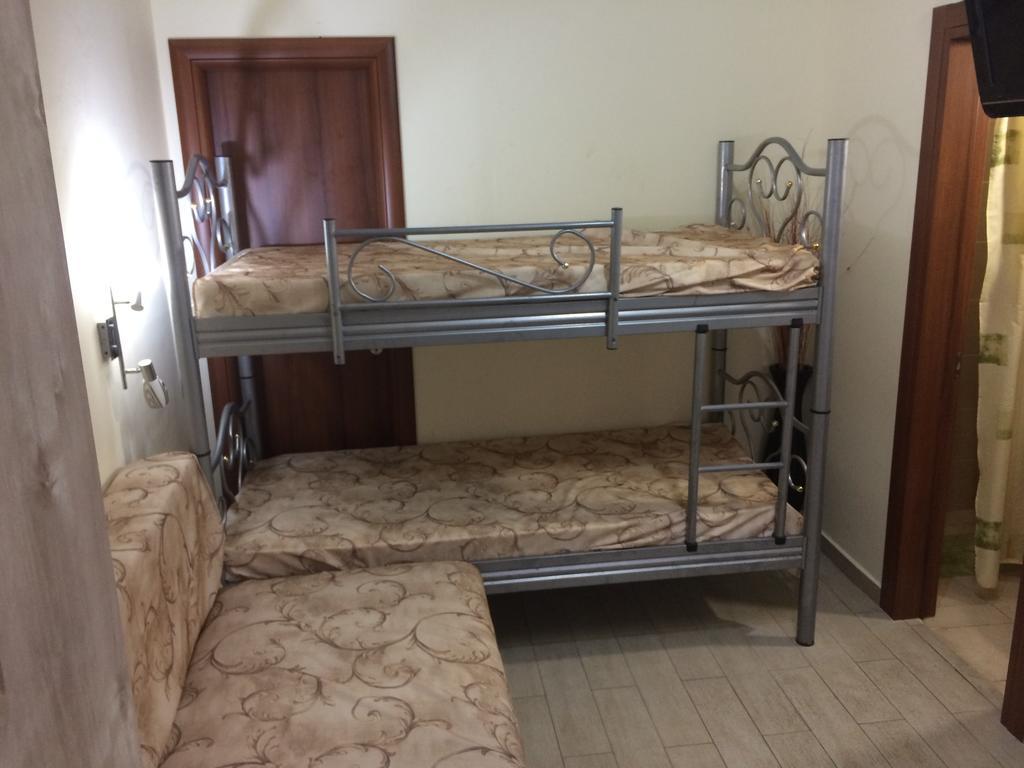 Guest House Ashdod-Beach Esterno foto